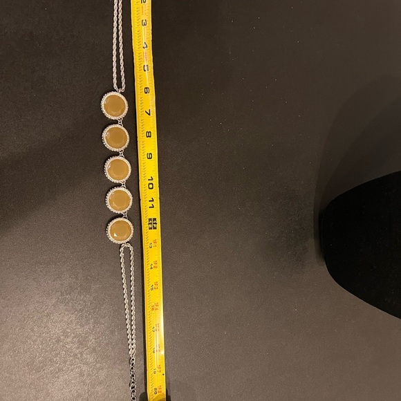 Banana Republic Necklace - Picture 4 of 4